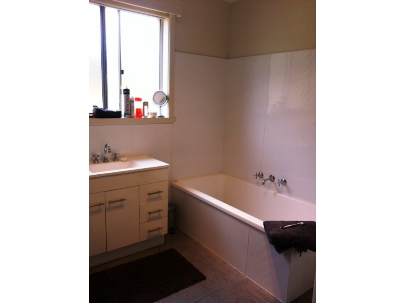 54 Garabaldi Street, Traralgon VIC 3844