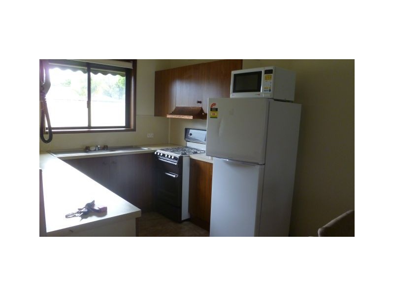 1/90 Davidson Street- Partially furnished, Traralgon VIC 3844