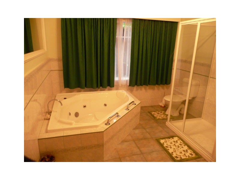 1 Garden Grove, Traralgon VIC 3844