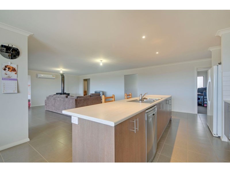 27 Archer Place, Yallourn North VIC 3825