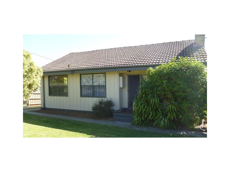 19 Lyndon Crescent, Traralgon VIC 3844