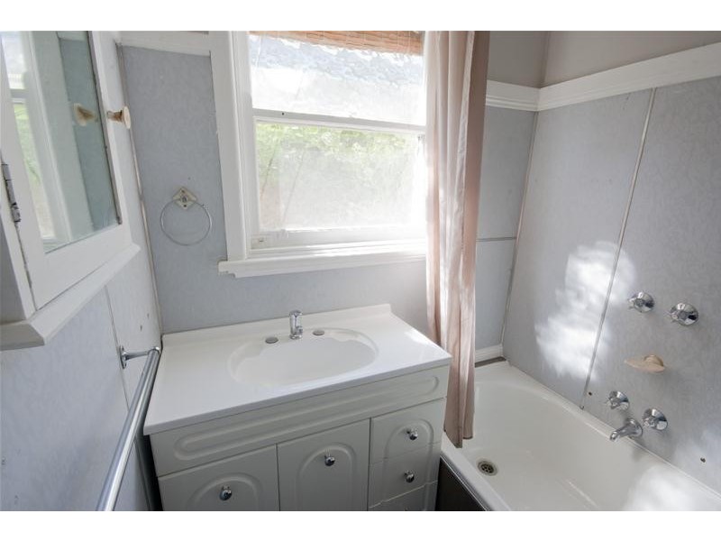 45 Loch Park Road, Traralgon VIC 3844