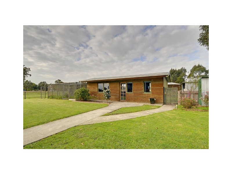 75 Thompson Drive, Cowwarr VIC 3857