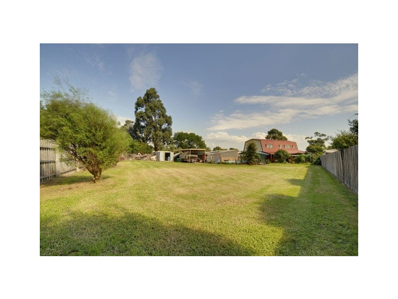 10 Mount Batten Court, Traralgon VIC 3844