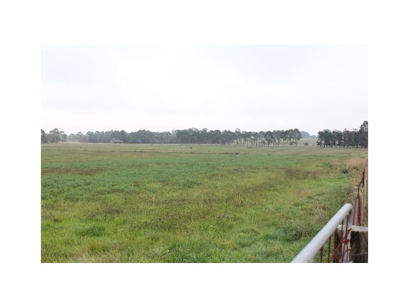 Lot 6 Tennielle Court, Rosedale VIC 3847
