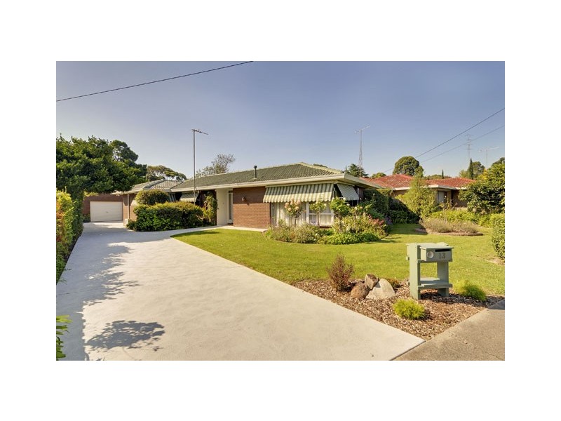 13 Blundell Court, Traralgon VIC 3844