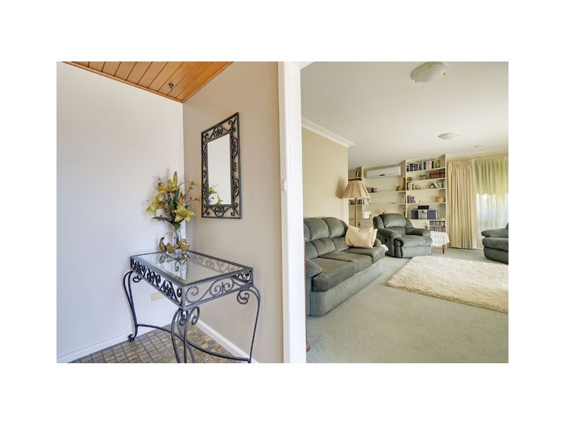 13 Blundell Court, Traralgon VIC 3844