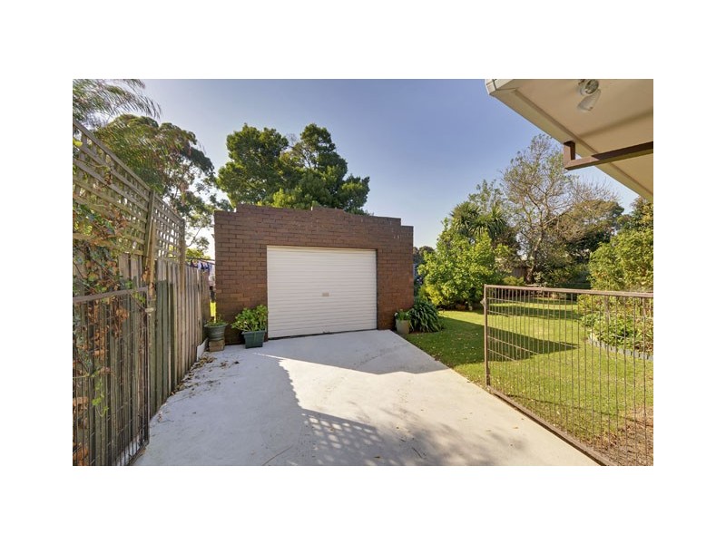 13 Blundell Court, Traralgon VIC 3844
