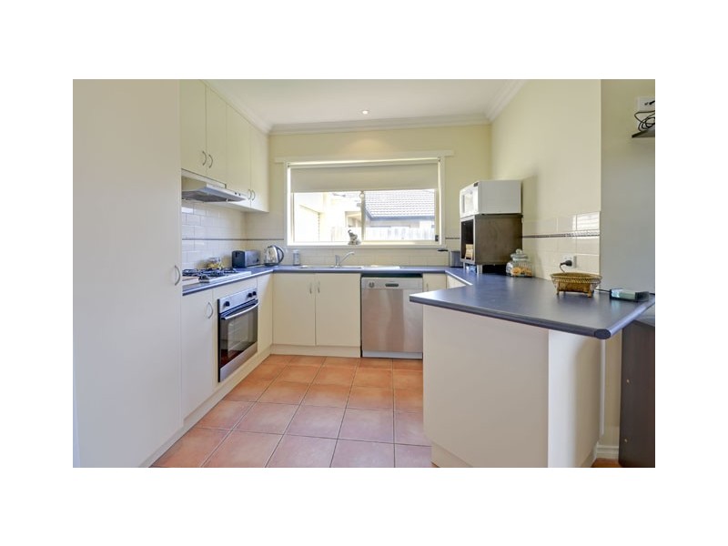1B Dampier Close, Traralgon VIC 3844