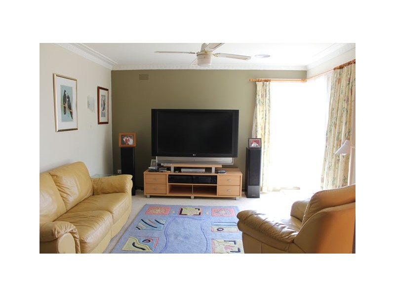 24 Hazelwood Road, Traralgon VIC 3844