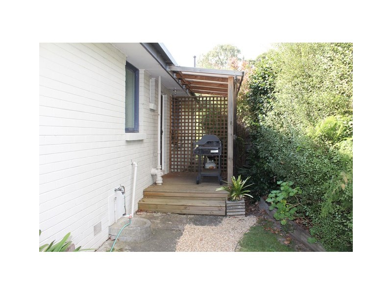 24 Hazelwood Road, Traralgon VIC 3844