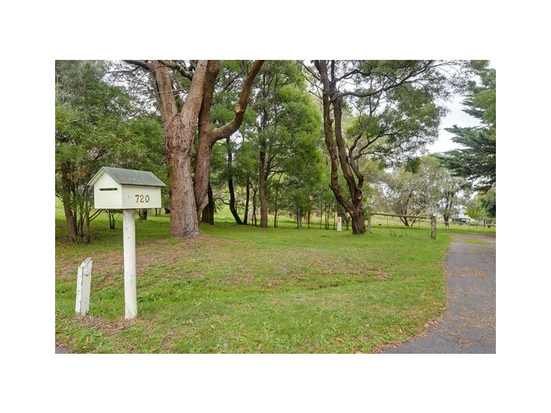 720 Clarkes Road, Hazelwood North VIC 3840