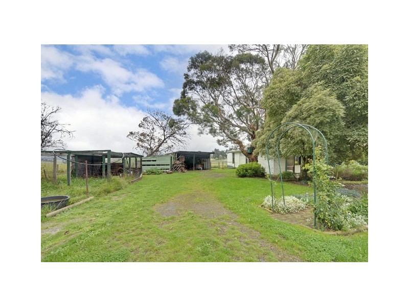720 Clarkes Road, Hazelwood North VIC 3840