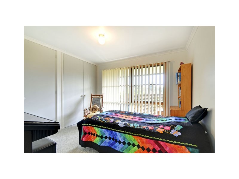 90 Warren Terrace, Hazelwood North VIC 3840