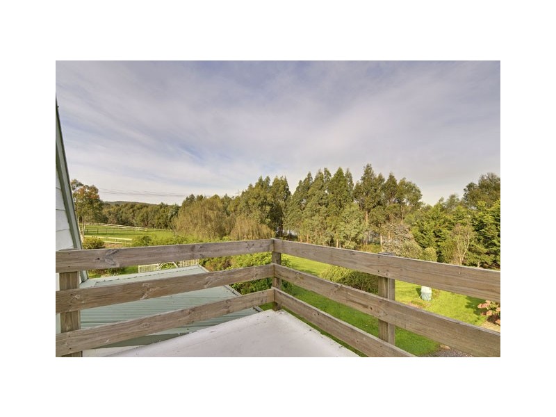 90 Warren Terrace, Hazelwood North VIC 3840