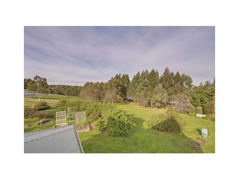 90 Warren Terrace, Hazelwood North VIC 3840