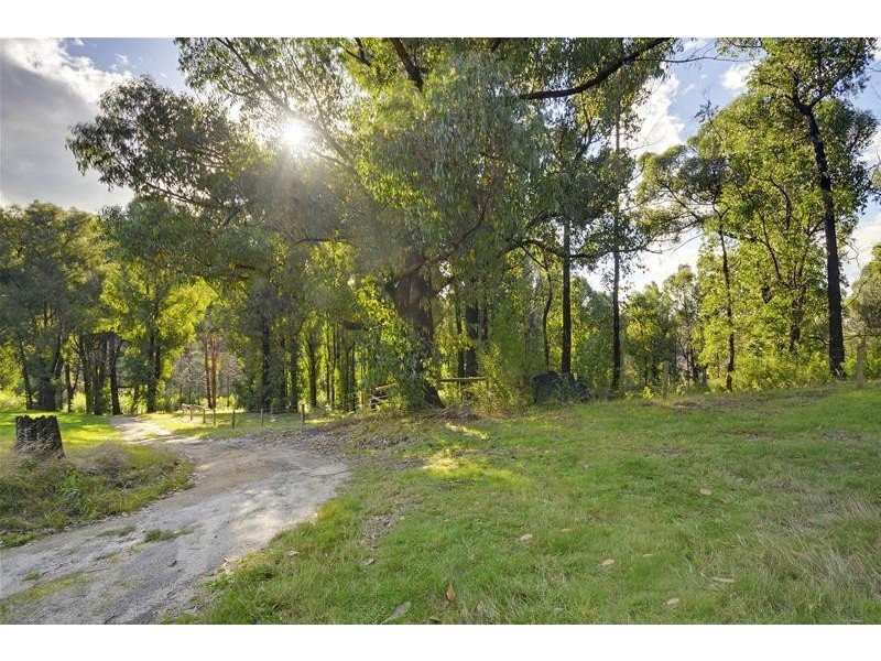 Yeats Road, Callignee VIC 3844