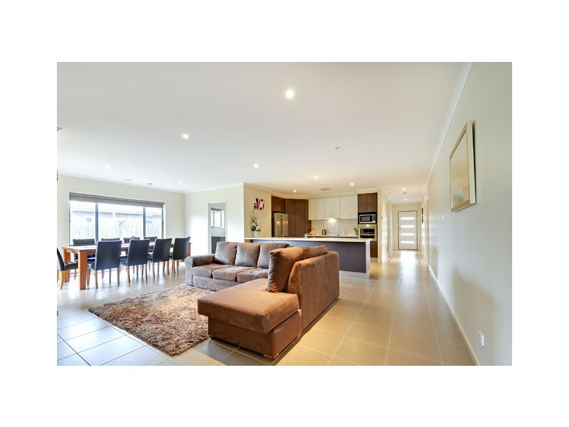 16 Donegal Avenue, Traralgon VIC 3844