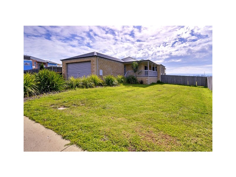 60 Bradman Boulevard, Traralgon VIC 3844