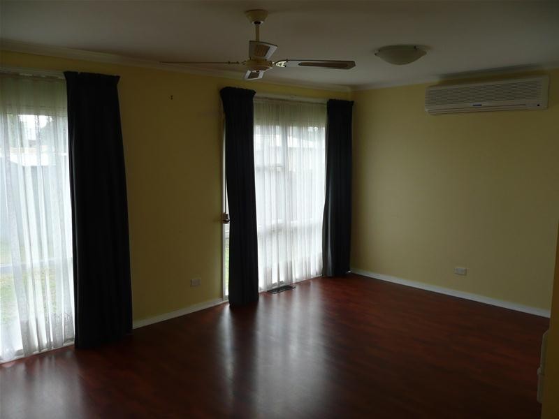 16 Latrobe Street, Rosedale VIC 3847