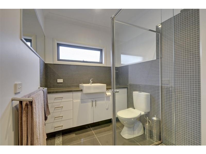 11 Kurt Street, Morwell VIC 3840