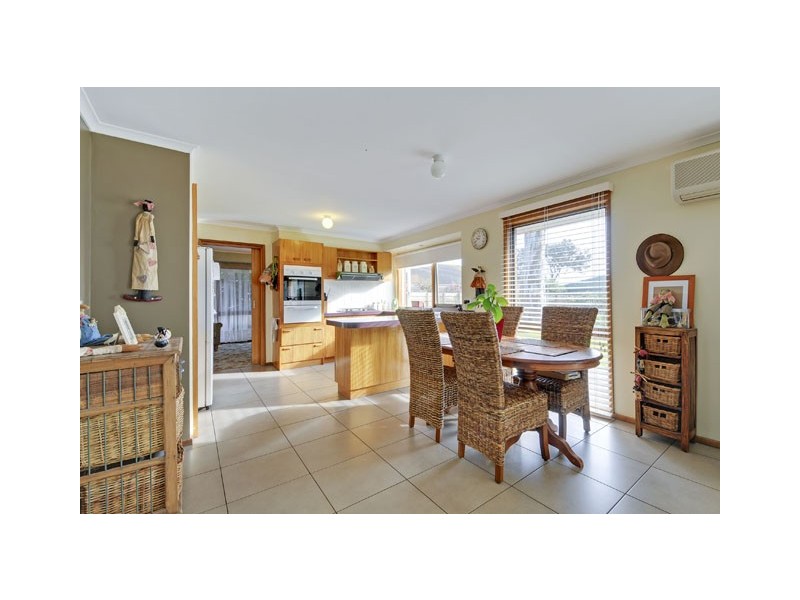 4 Ryeburn Close, Traralgon VIC 3844