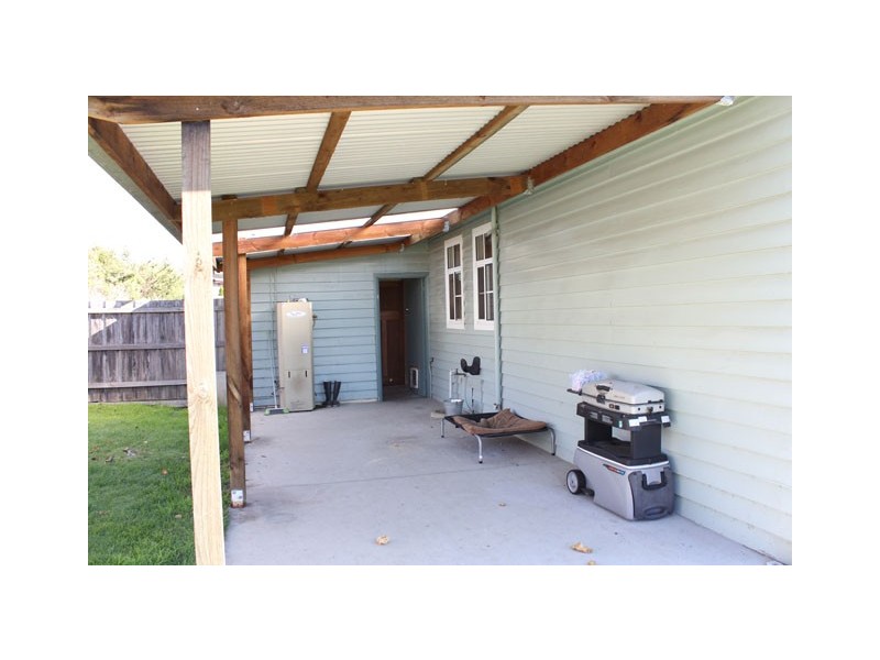 12 Hyde Park Road, Traralgon VIC 3844
