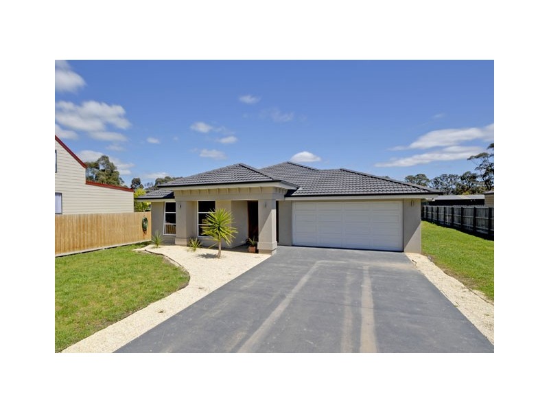 Lot 2, 15 Stringers Road, Toongabbie VIC 3856