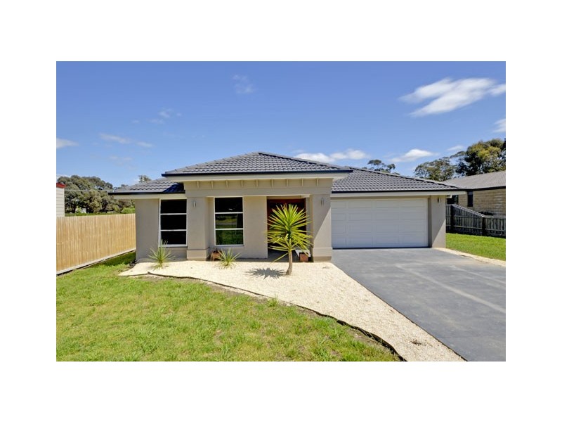 Lot 2, 15 Stringers Road, Toongabbie VIC 3856