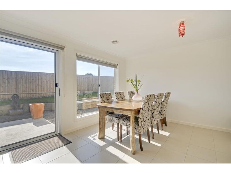 33 Christian Rise, Traralgon VIC 3844