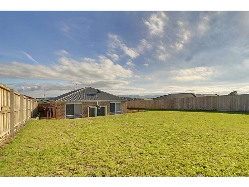 33 Christian Rise, Traralgon VIC 3844