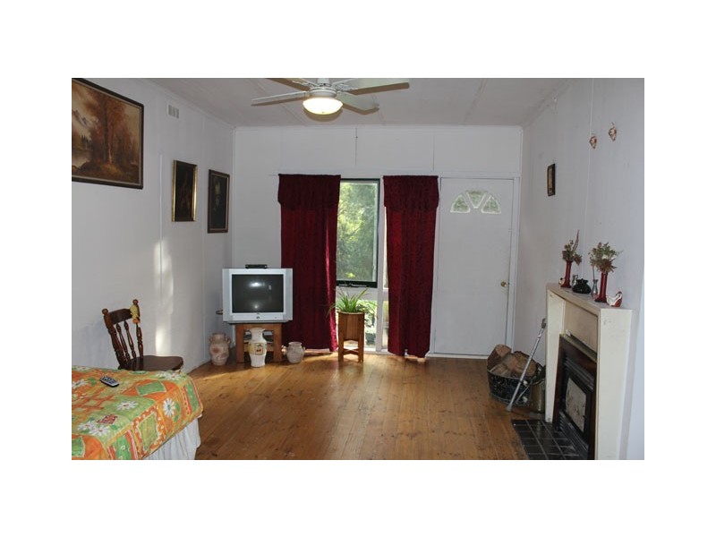 70 Old Carrajung Road, Carrajung Lower VIC 3844