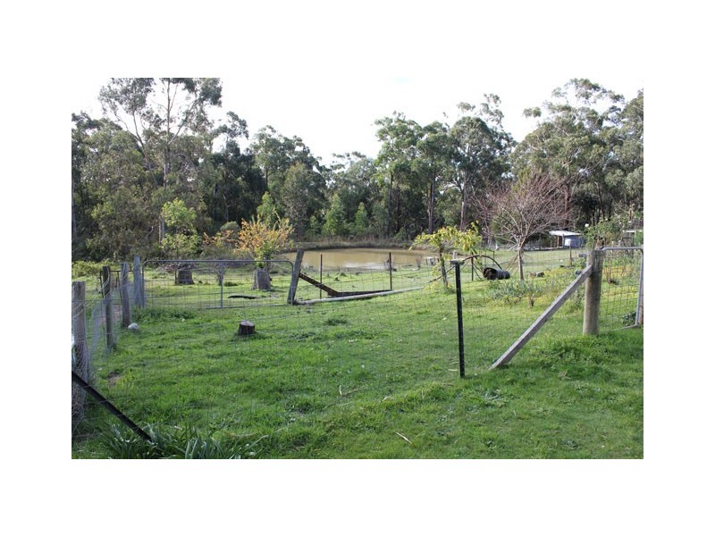 70 Old Carrajung Road, Carrajung Lower VIC 3844