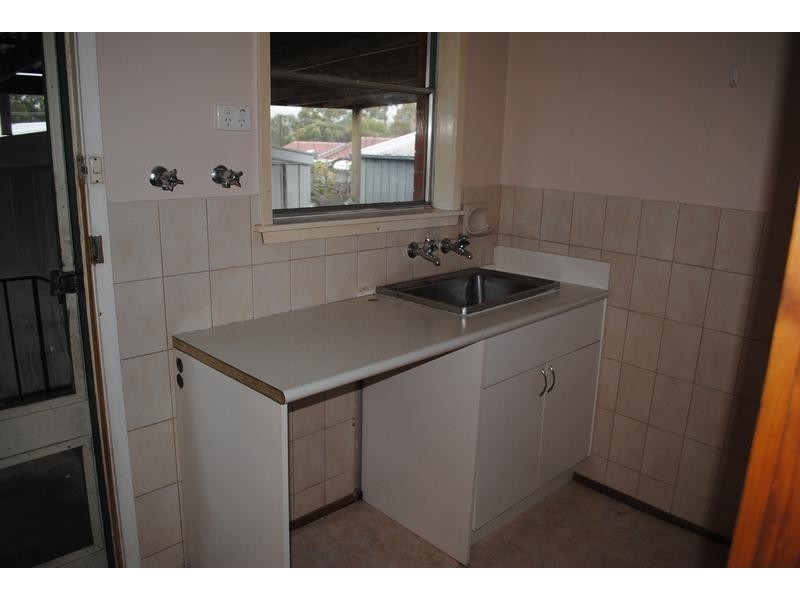 30 Dunbar Grove, Churchill VIC 3842