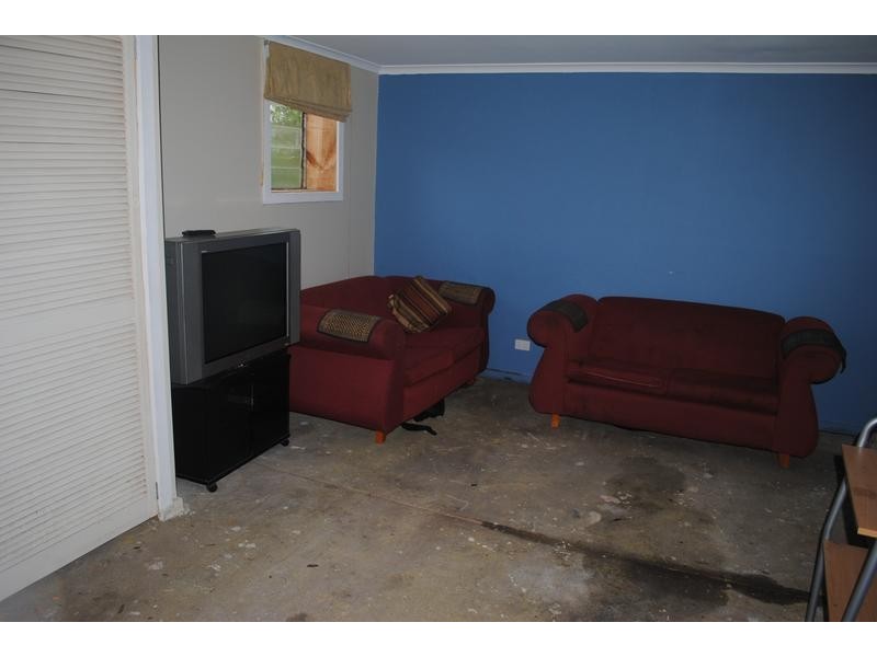 30 Dunbar Grove, Churchill VIC 3842