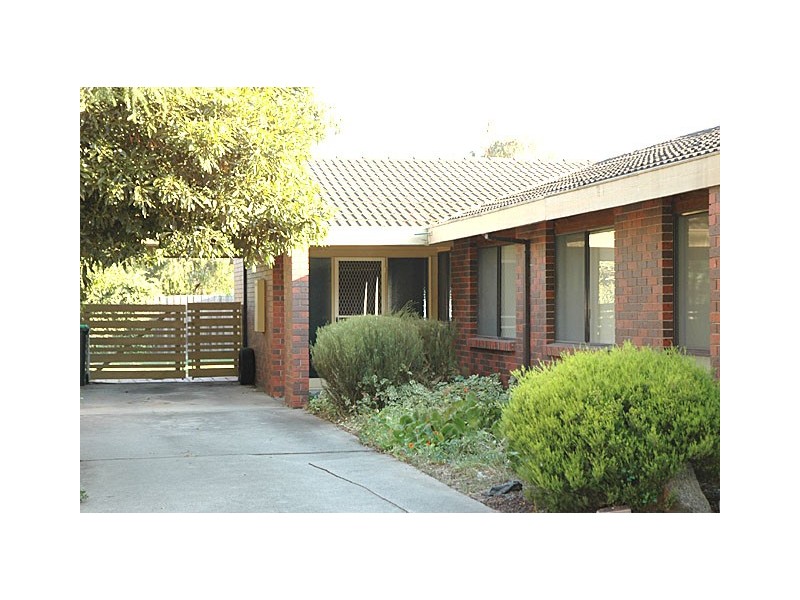 2/27 Gordon Street, Traralgon VIC 3844