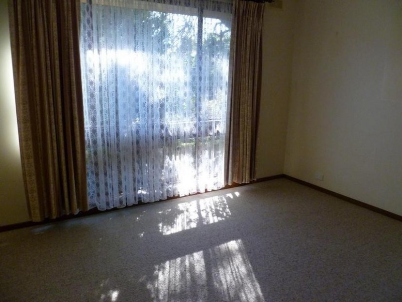 2/2 Rose, Traralgon VIC 3844