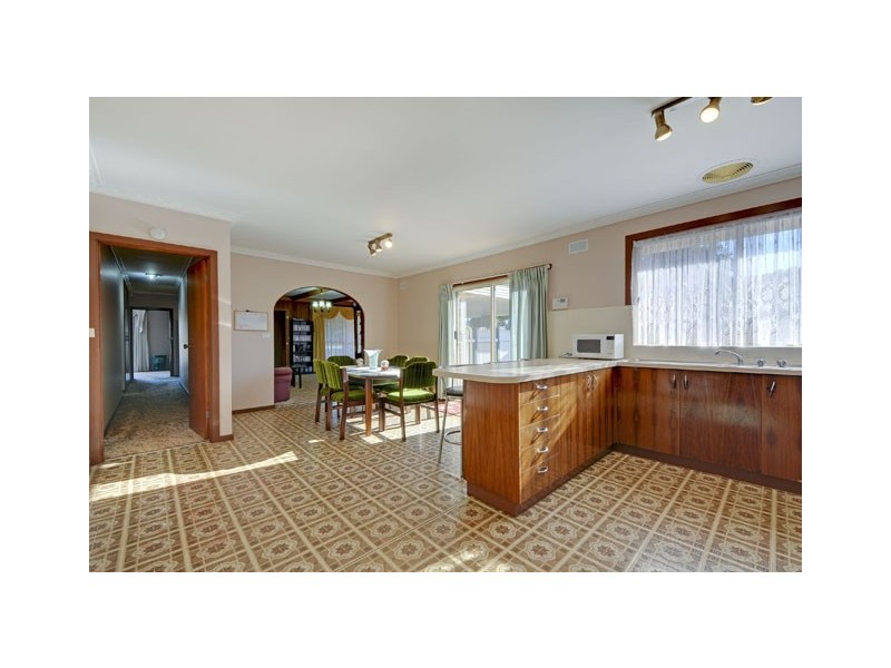 5 Hazelwood Road, Traralgon VIC 3844