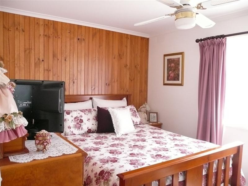 29 Hawthorn Crescent, Churchill VIC 3842