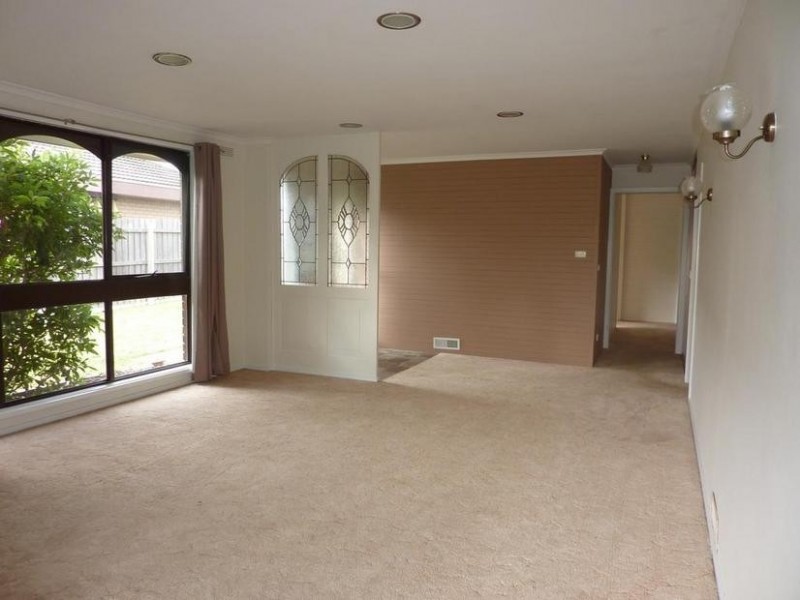 12 Poplar Avenue, Traralgon VIC 3844