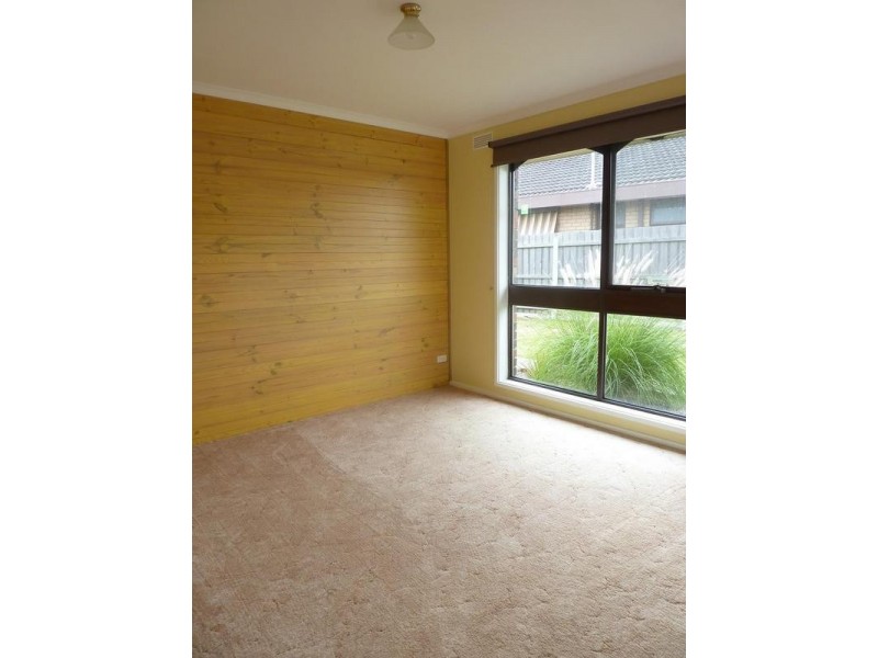 12 Poplar Avenue, Traralgon VIC 3844