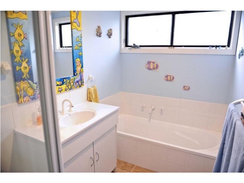 28 Newman Crescent, Traralgon VIC 3844