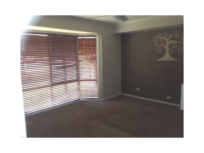 9 Swallow Grove, Traralgon VIC 3844