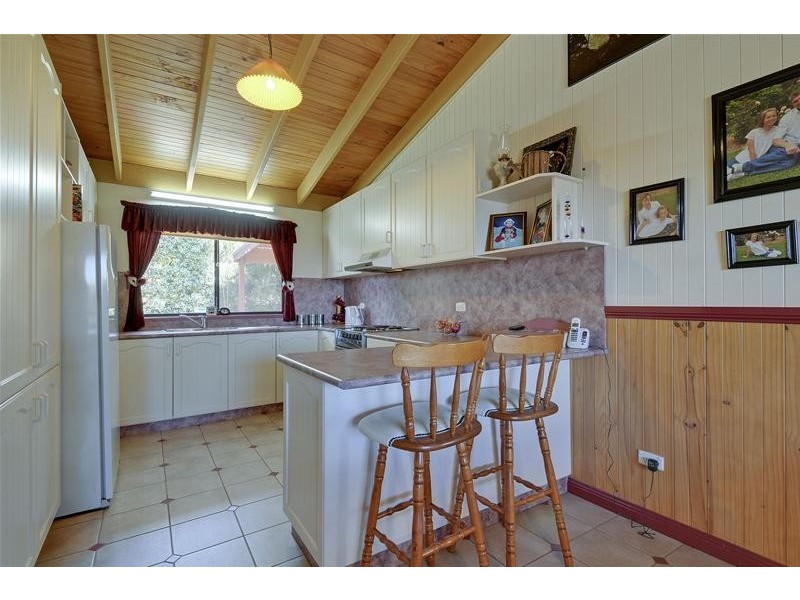 51 Nardinos Road, Yallourn North VIC 3825