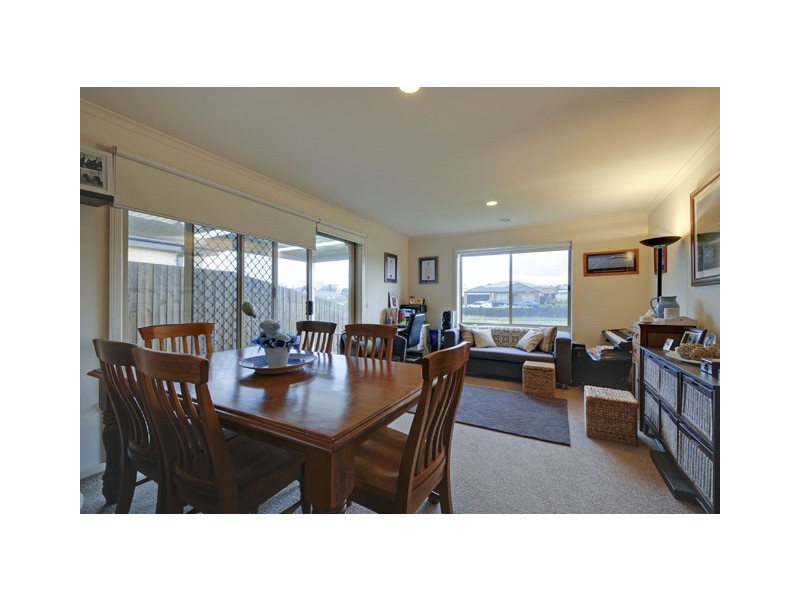 7 Mapleson Drive, Traralgon VIC 3844