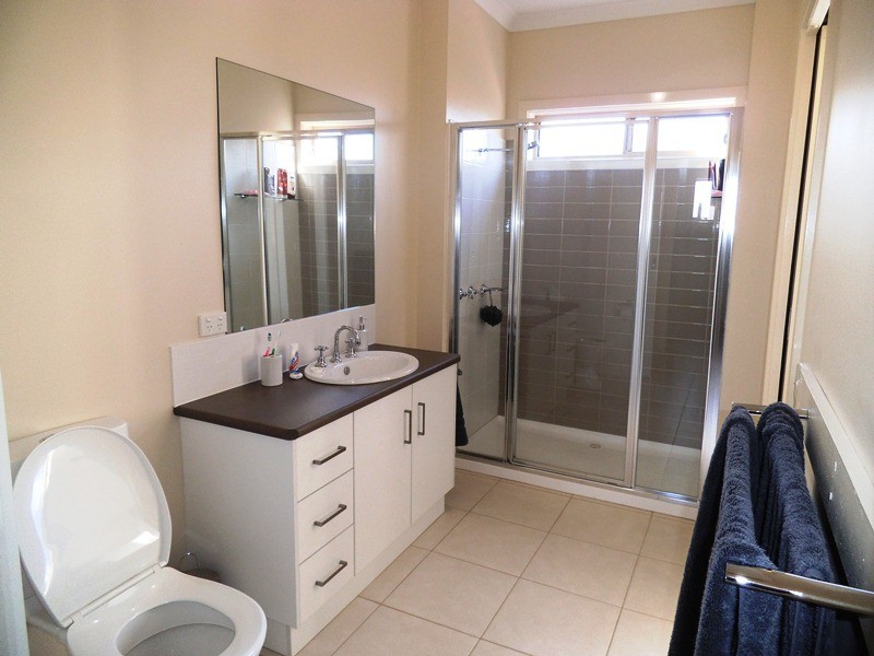 2/10 Greythorn Road, Traralgon VIC 3844