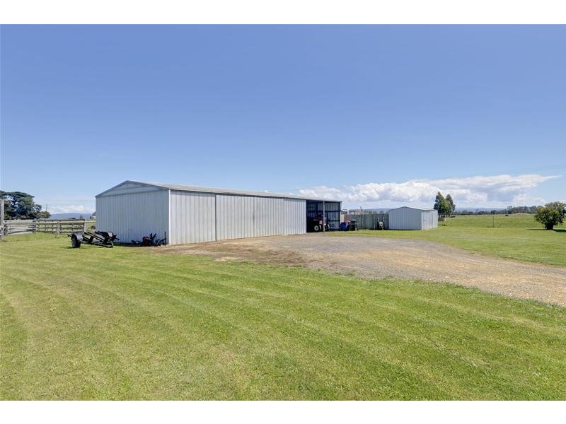 894 Cairnbrook Road, Glengarry VIC 3854