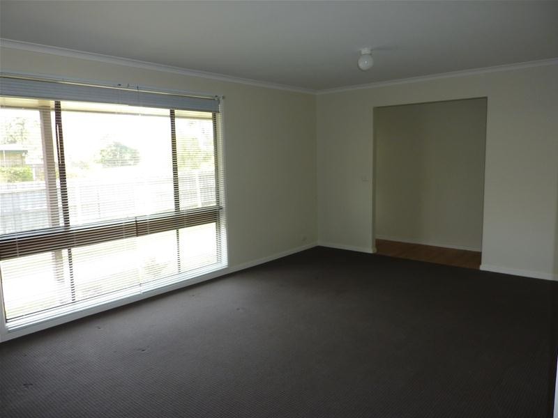 74 Albert Street, Rosedale VIC 3847