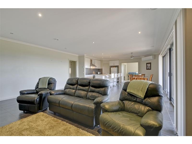 29 Grammar Drive, Traralgon VIC 3844