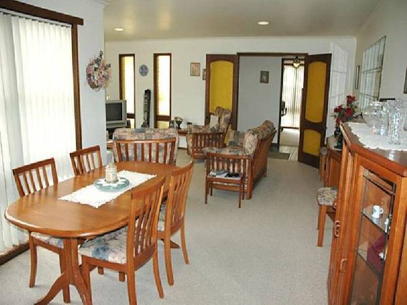 18 Heather GROVE, Traralgon VIC 3844